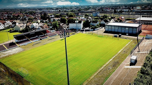 英超第2輪曼城5-0諾維奇 格拉利什加盟首球斯特林替補破門.